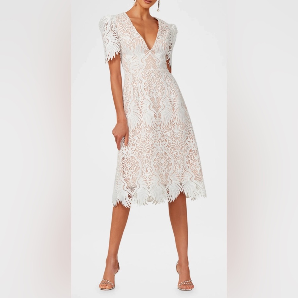 NWT - Ava Embroidered Puff-Sleeve Midi Dress